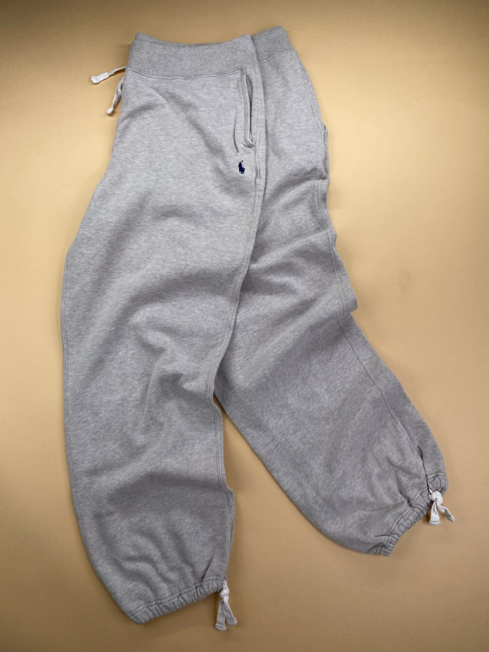 Jogging Ralph Lauren baggy gris et bleu marine – vue 1